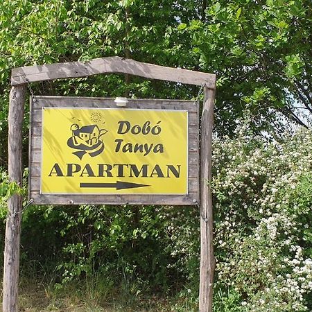 Dobó Tanya Vila Roszke Exterior foto