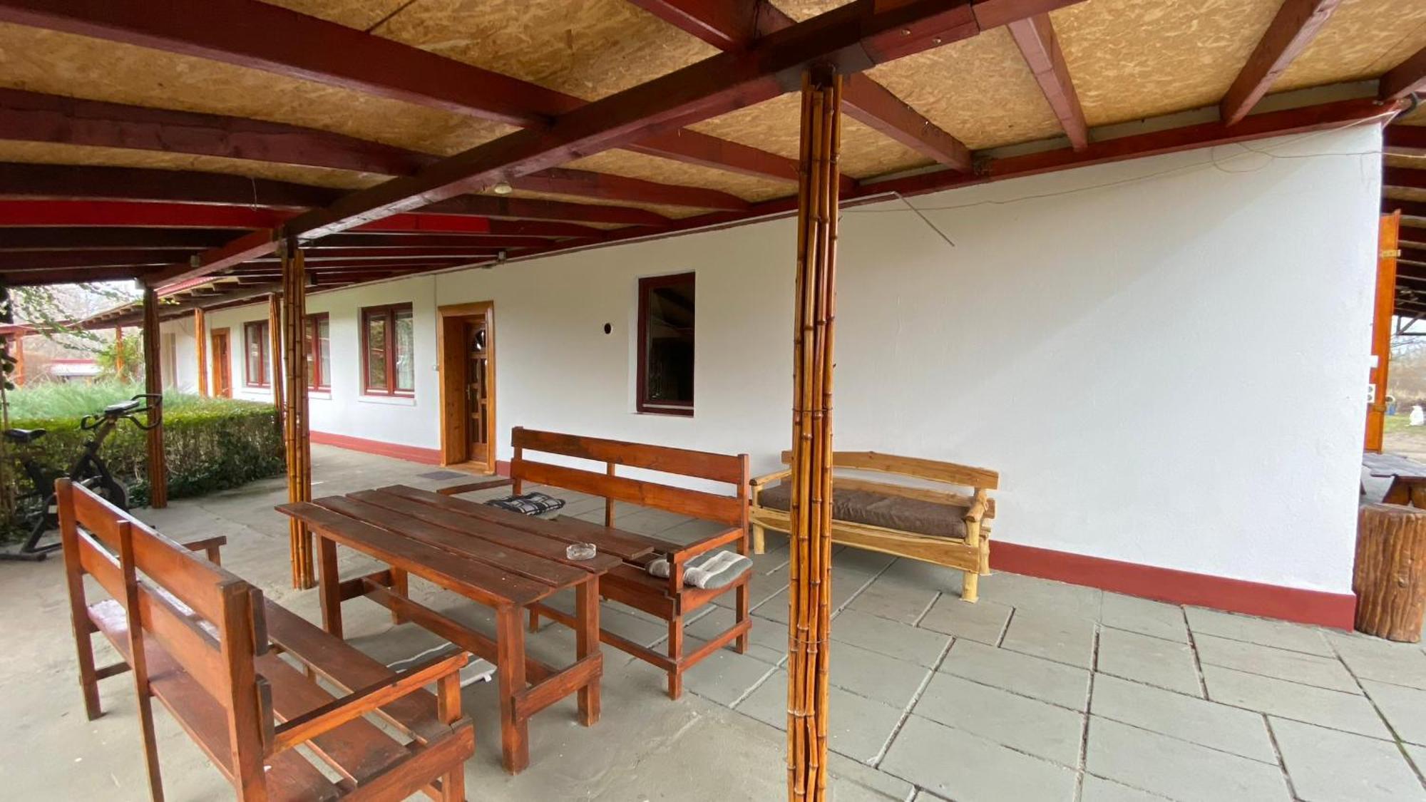 Dobó Tanya Vila Roszke Exterior foto